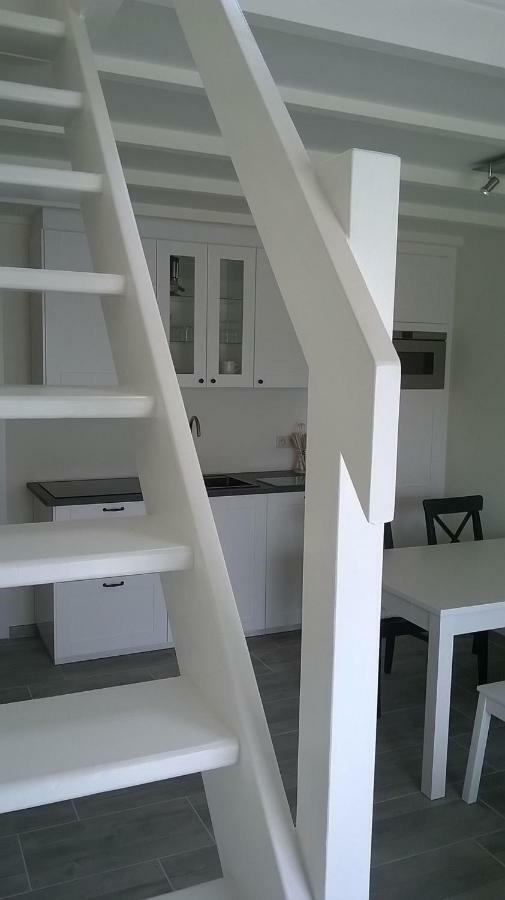 브레데네 Vakantiestudio Melroce 빌라 외부 사진