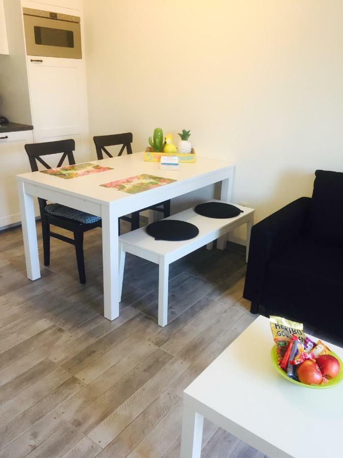 브레데네 Vakantiestudio Melroce 빌라 외부 사진